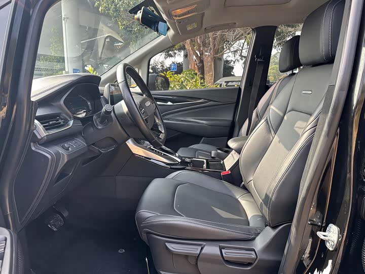 Фото 8 - Maxus G50