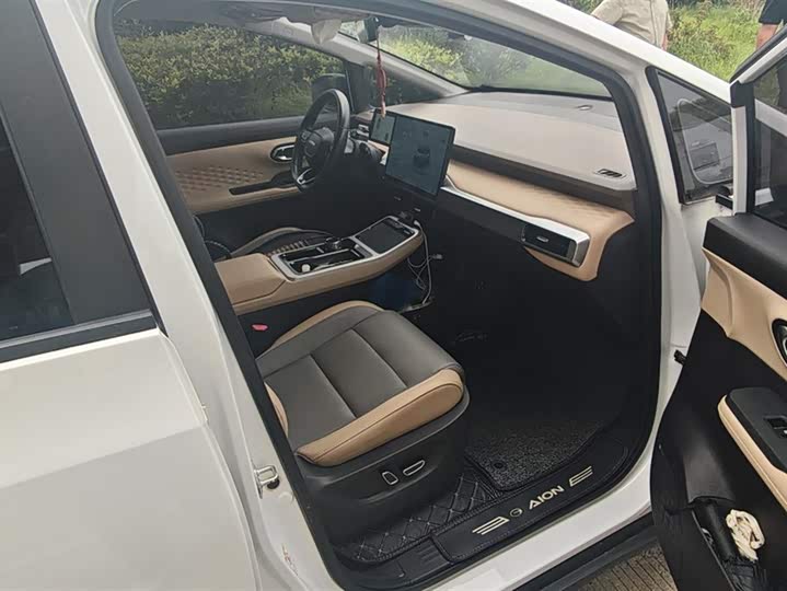 Фото 8 - GAC Aion Y