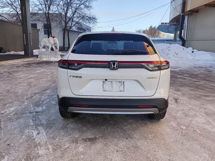 Фото 6 - Honda Vezel