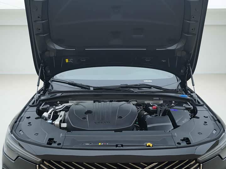 Фото 7 - Volvo S90