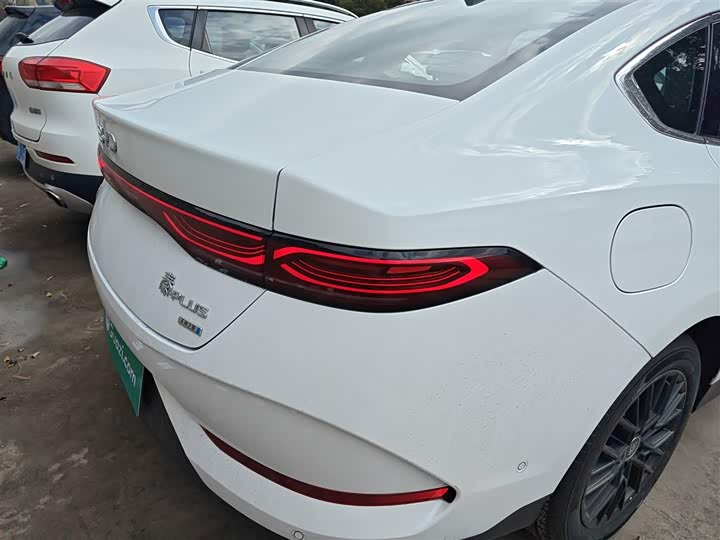 Фото 8 - BYD Qin Plus