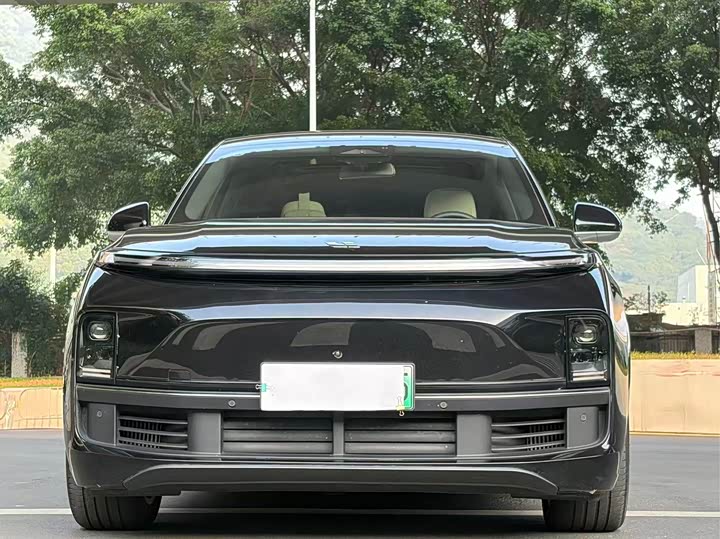 Фото 2 - LiXiang L8