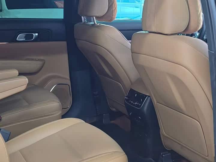 Фото 9 - LiXiang One