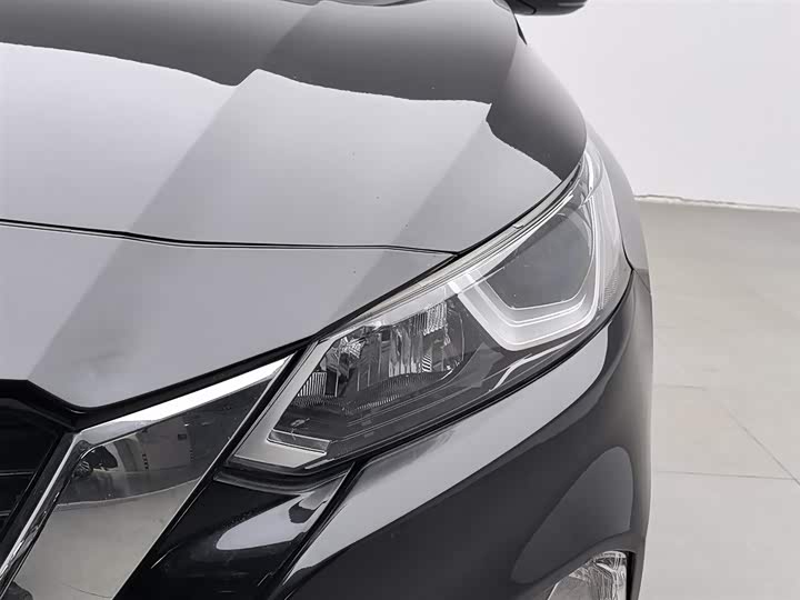 Фото 7 - Nissan Teana