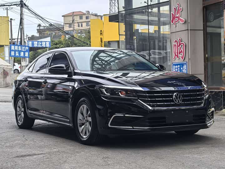 Фото 3 - Volkswagen Passat