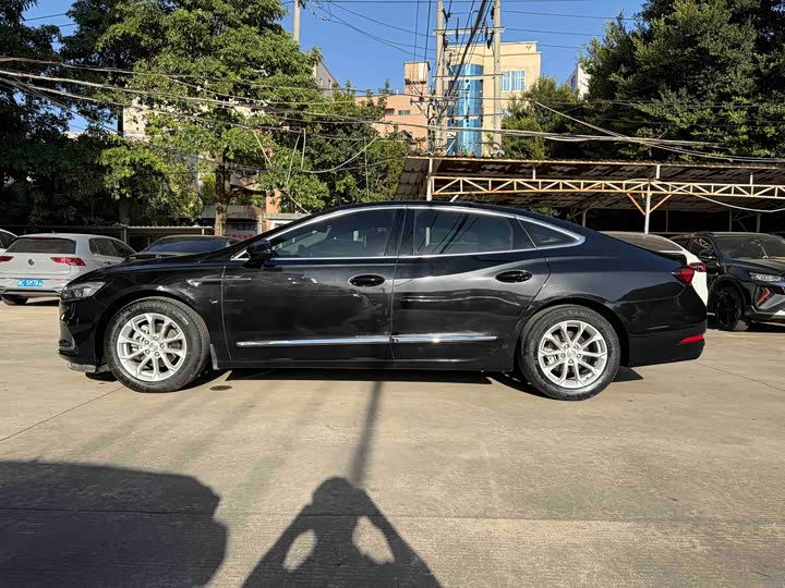 Фото 4 - Buick LaCrosse