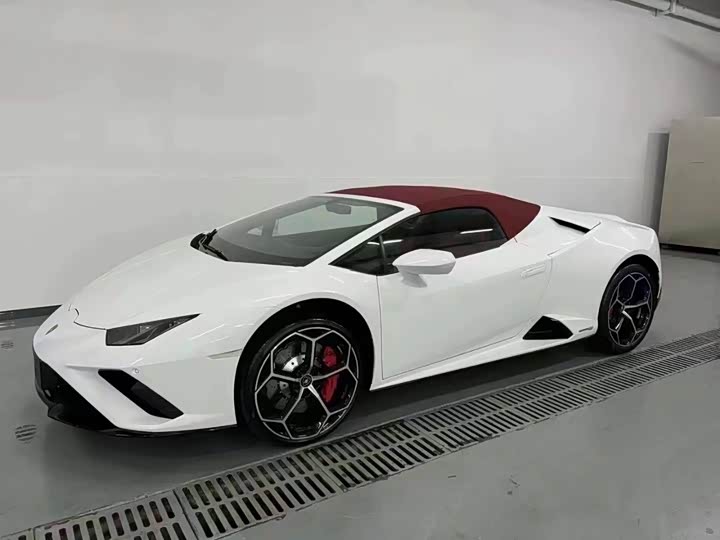 Фото 3 - Lamborghini Huracán