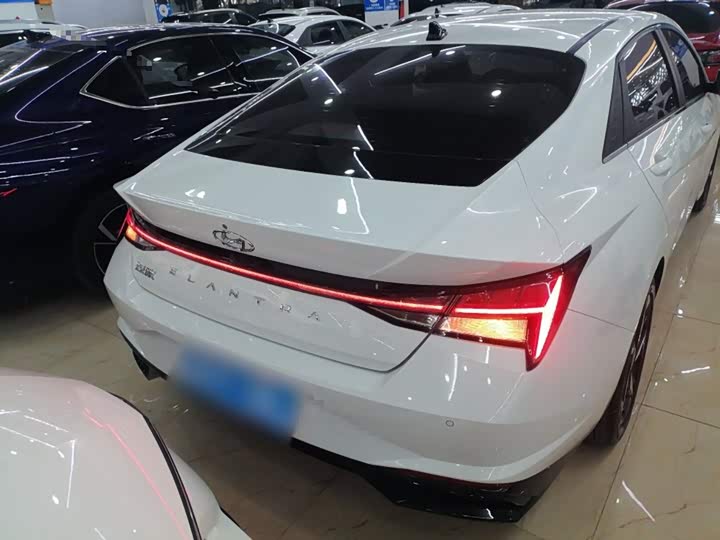 Фото 6 - Hyundai Elantra N line