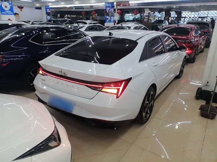 Фото 7 - Hyundai Elantra N line