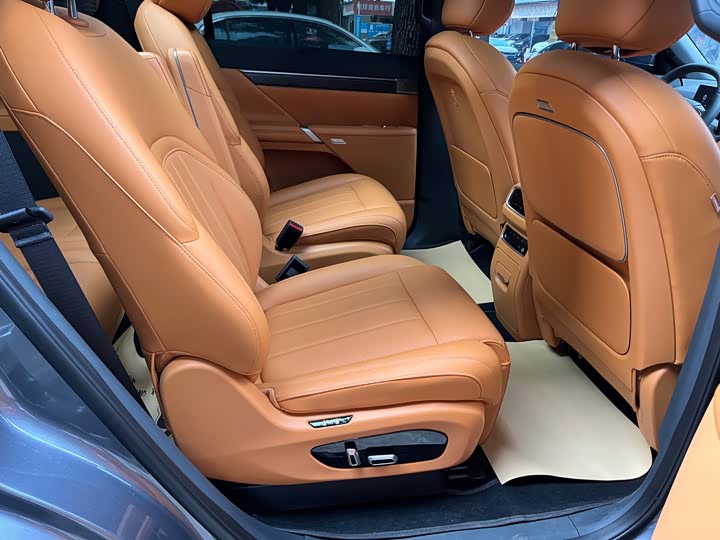 Фото 9 - Dongfeng Yipai eπ 008