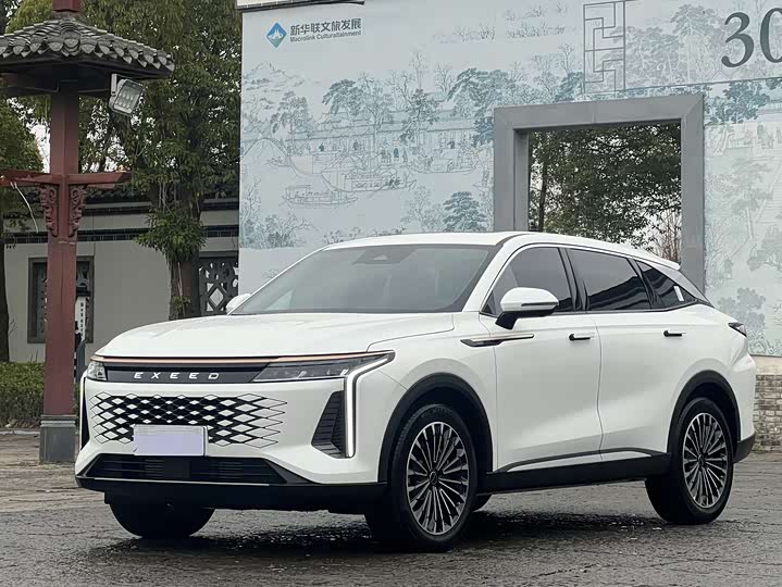 Фото 1 - Exeed RX