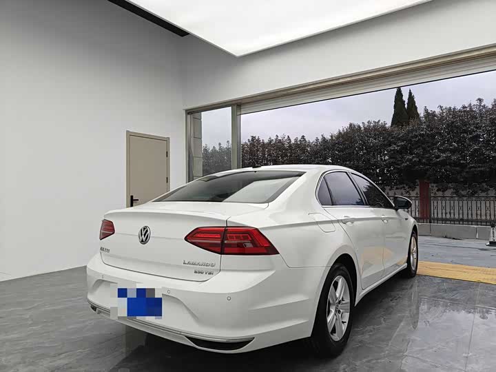 Фото 5 - Volkswagen Lamando L