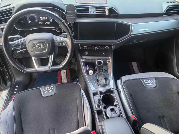 Фото 9 - Audi Q3