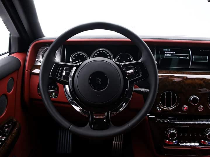 Фото 7 - Rolls-Royce Phantom