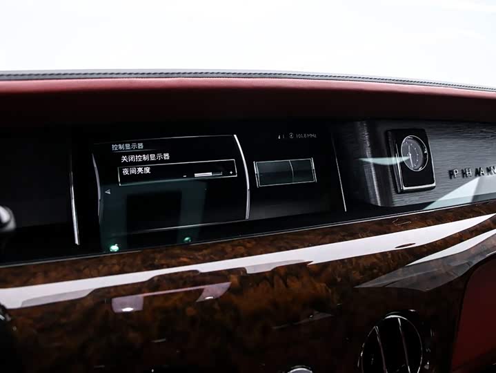 Фото 8 - Rolls-Royce Phantom