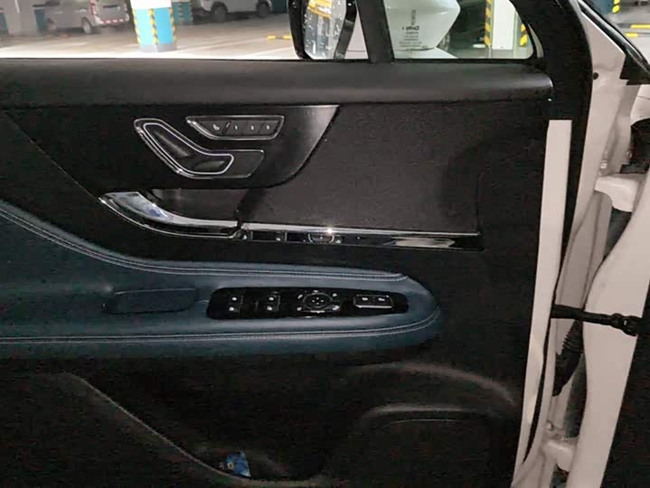 Фото 7 - Lincoln Corsair