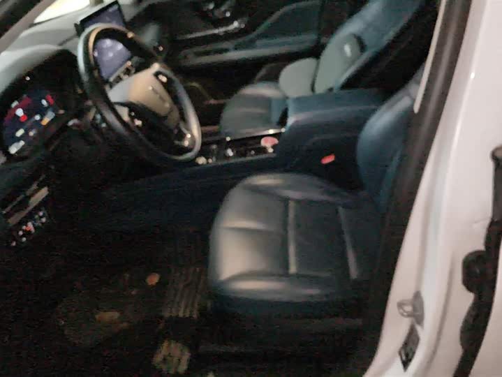 Фото 9 - Lincoln Corsair