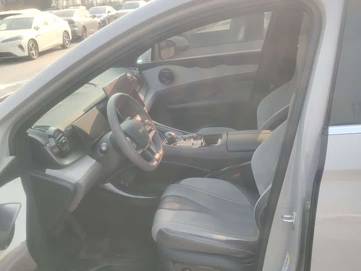 Фото 4 - BYD Frigate 07