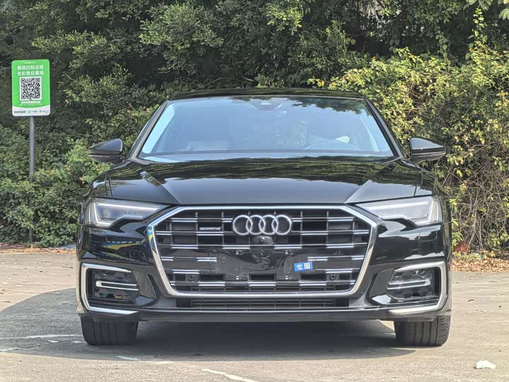 Фото 2 - Audi A6L