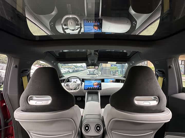 Фото 8 - Avatr 11