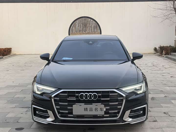 Фото 2 - Audi A6L