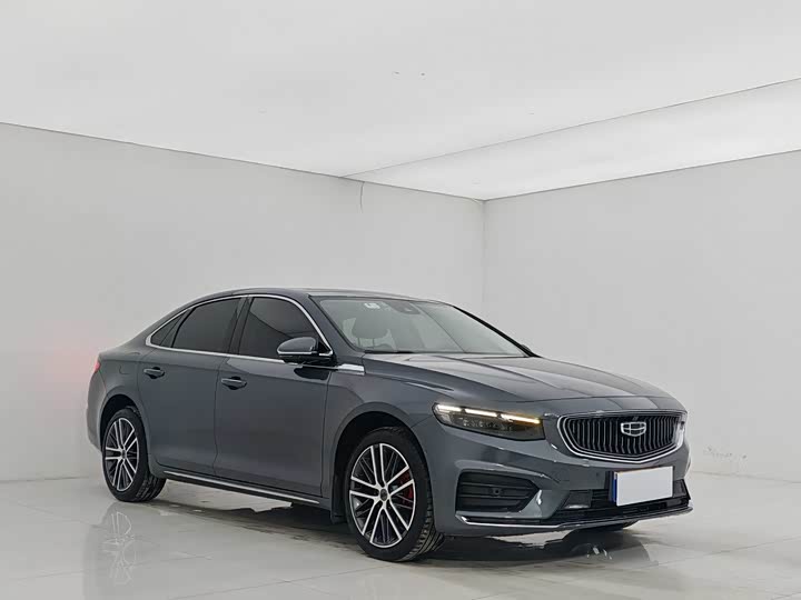 Фото 3 - Geely Preface