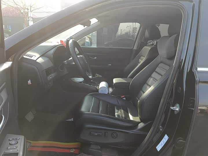 Фото 9 - Honda CR-V