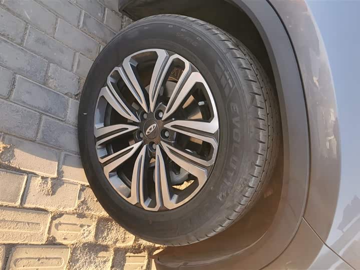 Фото 6 - Chery Tiggo 8