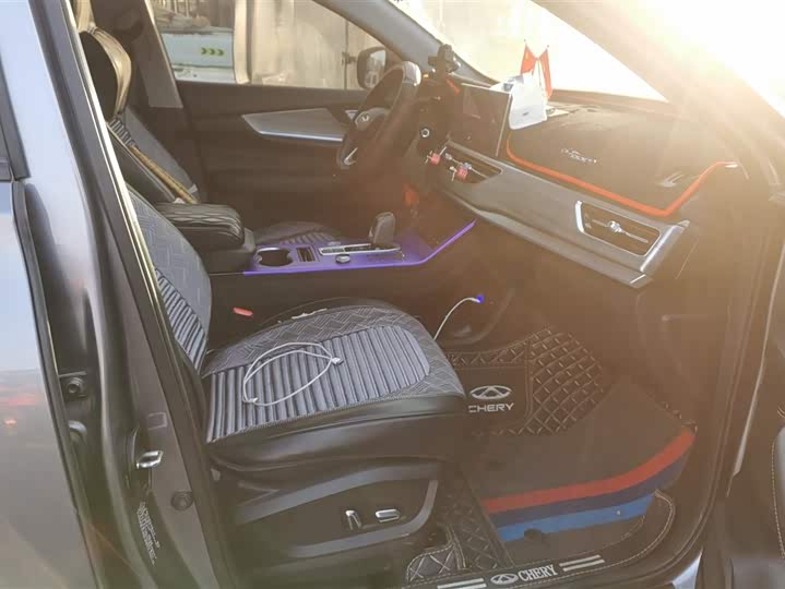 Фото 8 - Chery Tiggo 8