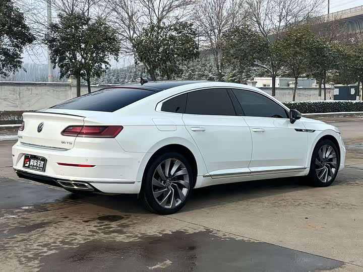 Фото 9 - Volkswagen CC