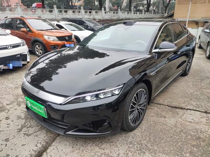 Фото 2 - BYD Han