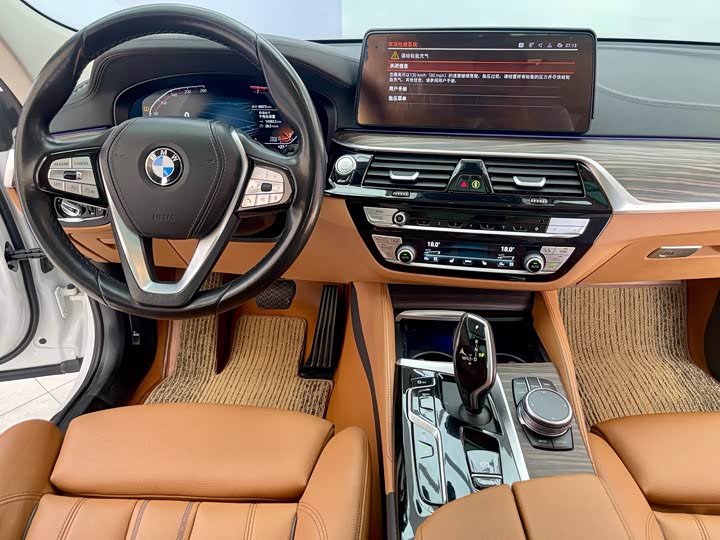 Фото 6 - BMW 6 Series GT