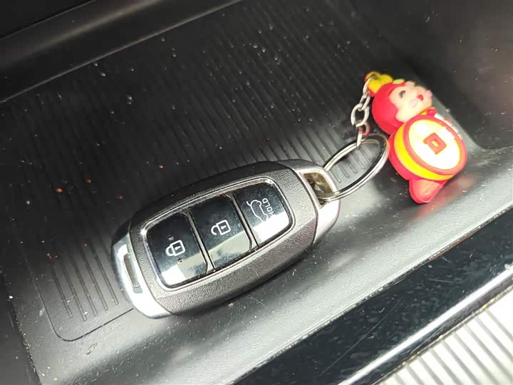 Фото 9 - Hyundai ix35 (Mufasa)