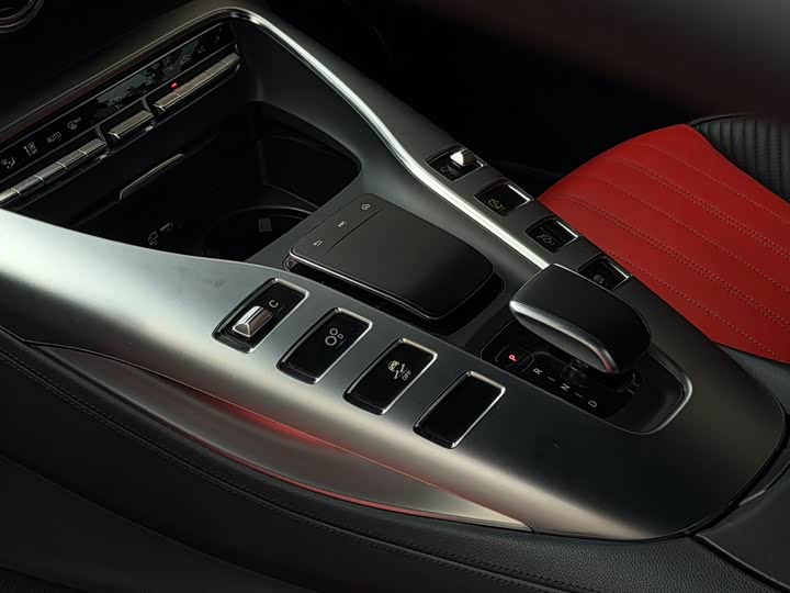 Фото 8 - Mercedes-Benz AMG GT