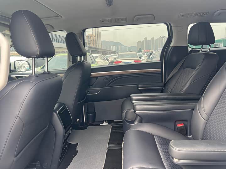 Фото 5 - GAC Trumpchi M8