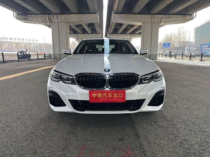 Фото 2 - BMW 3 Series