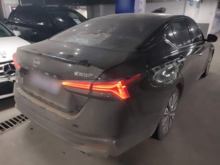 Фото 7 - Nissan Teana