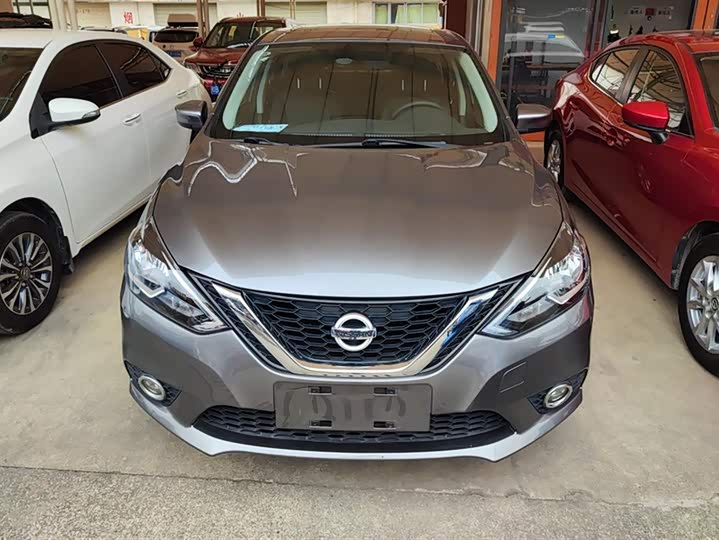 Фото 2 - Nissan Sylphy