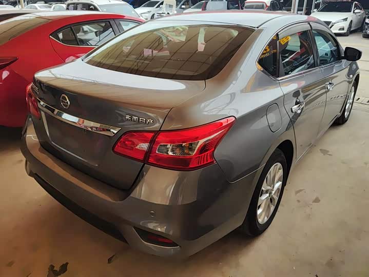 Фото 3 - Nissan Sylphy