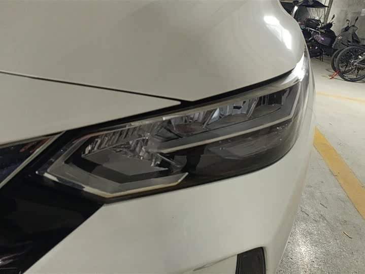 Фото 5 - Nissan Sylphy