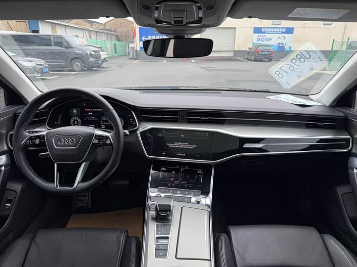 Фото 7 - Audi A6L
