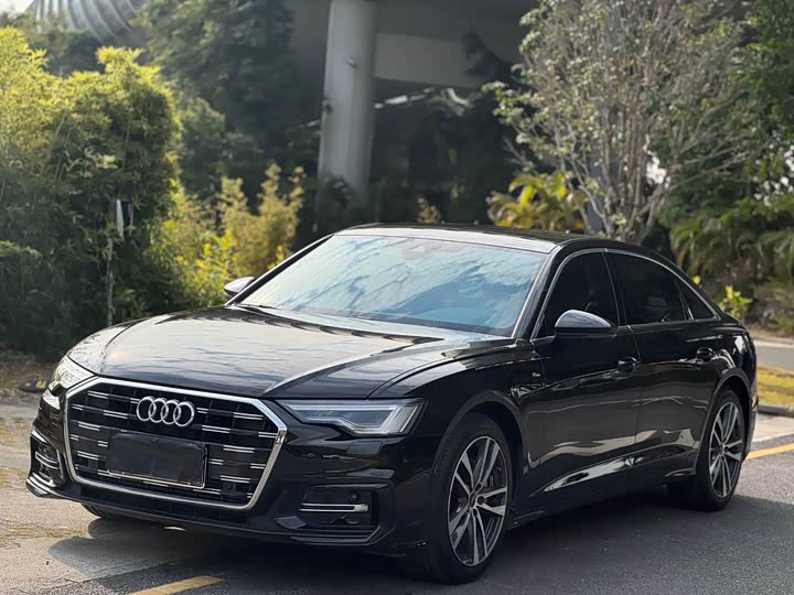 Фото 3 - Audi A6L