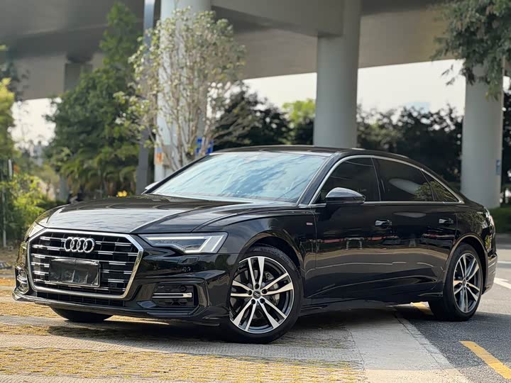 Фото 5 - Audi A6L