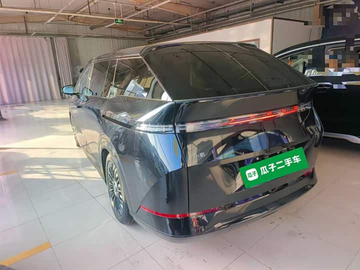 Фото 5 - XPeng X9