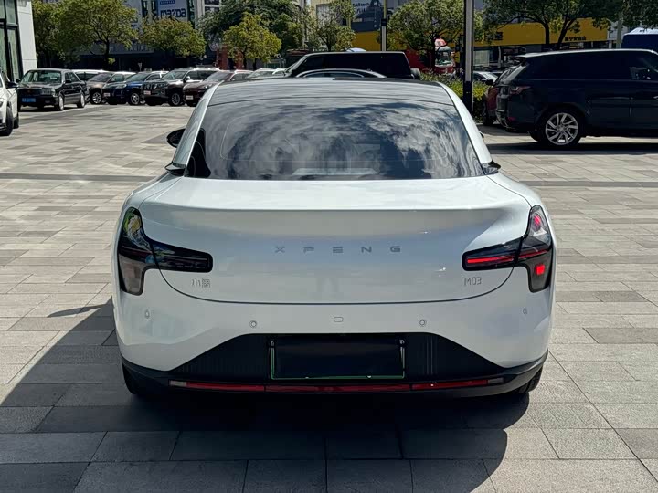 Фото 5 - XPeng Mona M03
