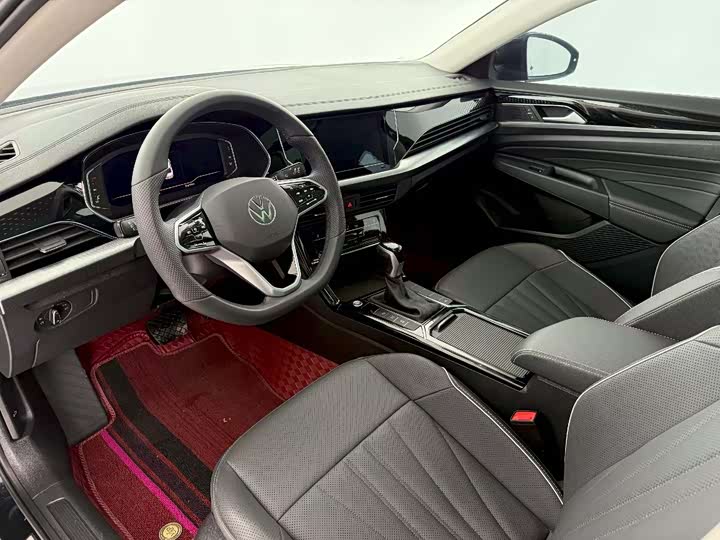 Фото 4 - Volkswagen Passat