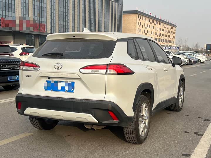 Фото 4 - Toyota Corolla Cross