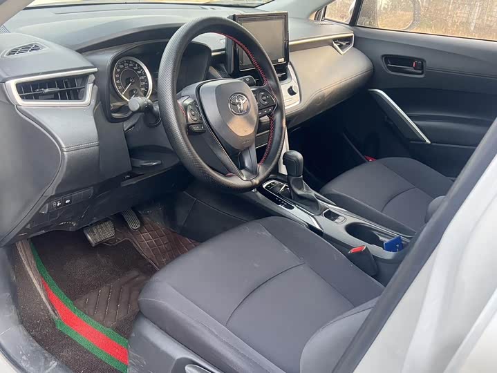 Фото 7 - Toyota Corolla Cross