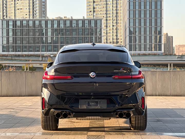 Фото 5 - BMW X4 M