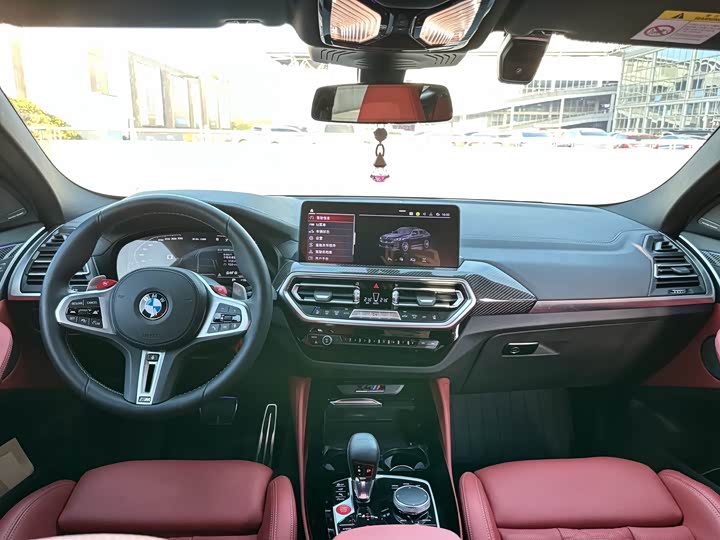 Фото 9 - BMW X4 M